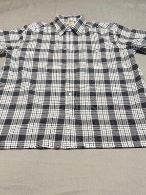 Men's Plaid Short Sleeve Button-Front Shirt Size L Haggar Black & White EUC
